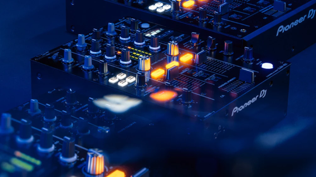 Serato announces compatibility with three Pioneer DJ mixers